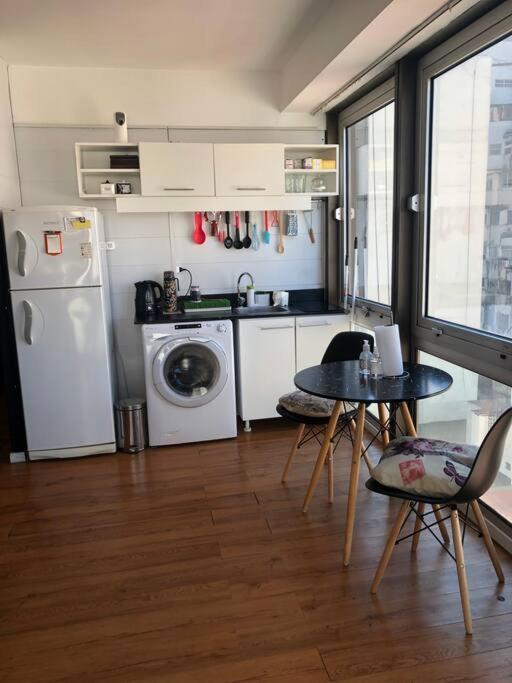 Cozy Luminous Studio In Downtown W Excellent View Appartement *